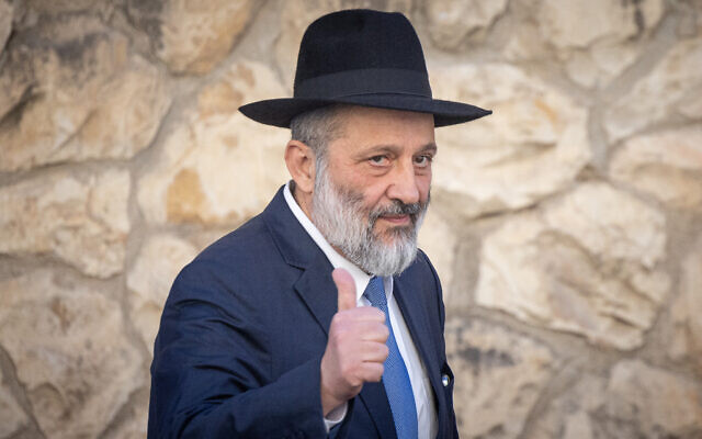 Shas leader Aryeh Deri seen outside his home in Jerusalem, January 19, 2023.  (Yonatan Sindel/Flash90)