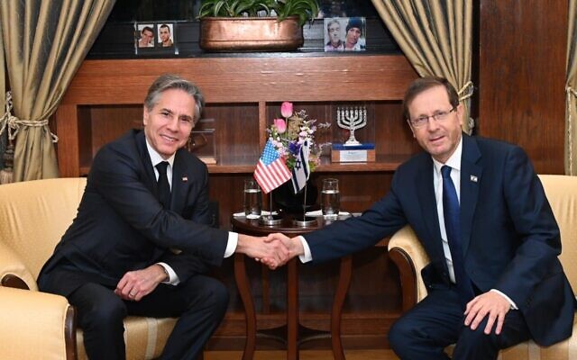 President Isaac Herzog (right) meets with US Secretary of State Antony Blinken, in Jerusalem on January 30, 2023. (Haim Zach/GPO)