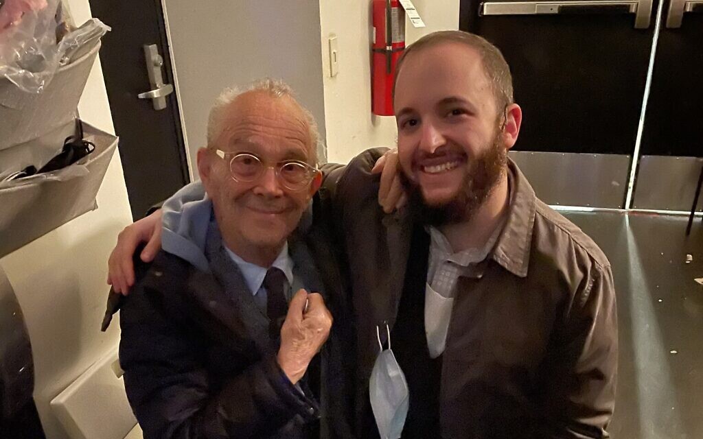 Mikhl Yashinsky with Joel Grey, director of the National Yiddish Theatre Folksbiene's Yiddish production of 'Fiddler on the Roof.' (TJ O'Leary/ Courtesy)