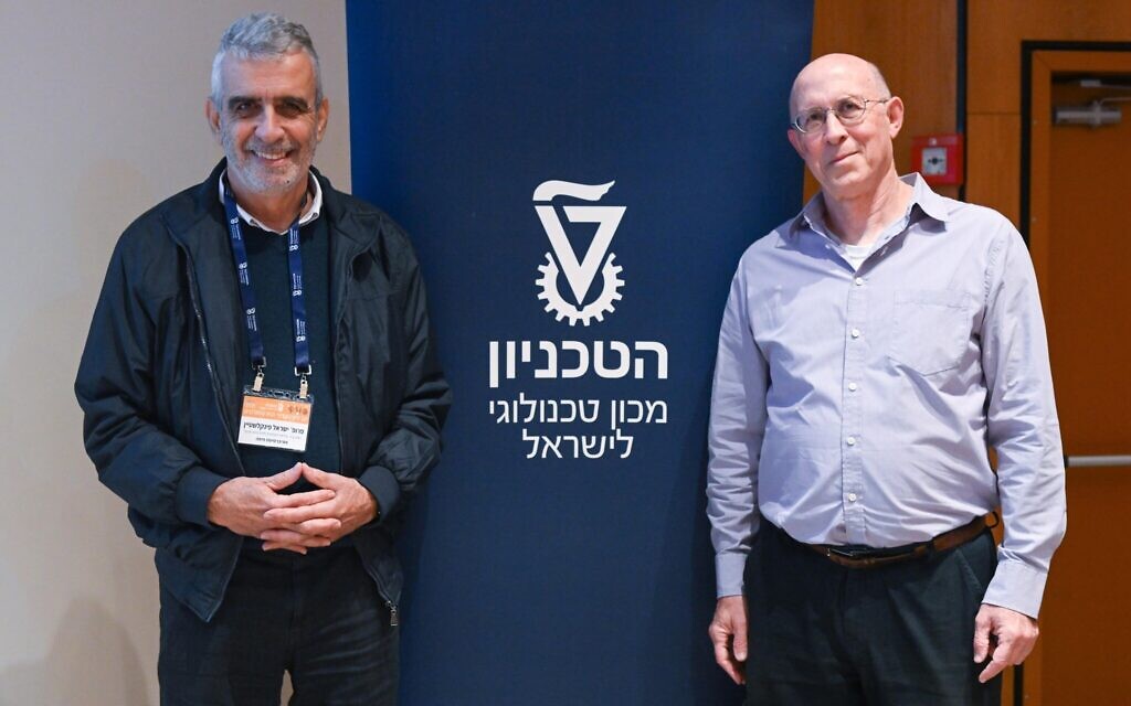 Prof. Israel Finkelstein of University  of Haifa, left, and Prof. Jacob (Koby) Rubinstein, Executive Vice President for Research at the Technion, at the seminar launching the collaboration between the two institutions on January 18 at the Technion in Haifa. (Rami Shulsh/Technion)