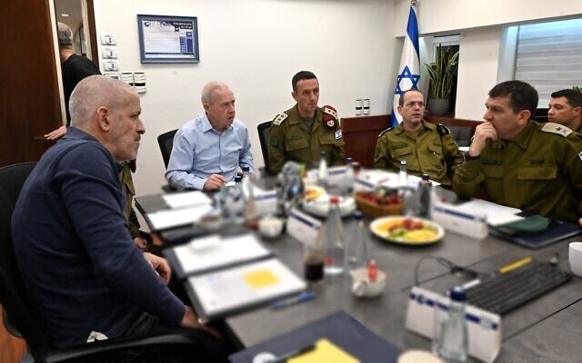 Defense Minister Yoav Gallant meets with top military officials, January 27, 2023. (Ariel Hermoni/Defense Ministry)