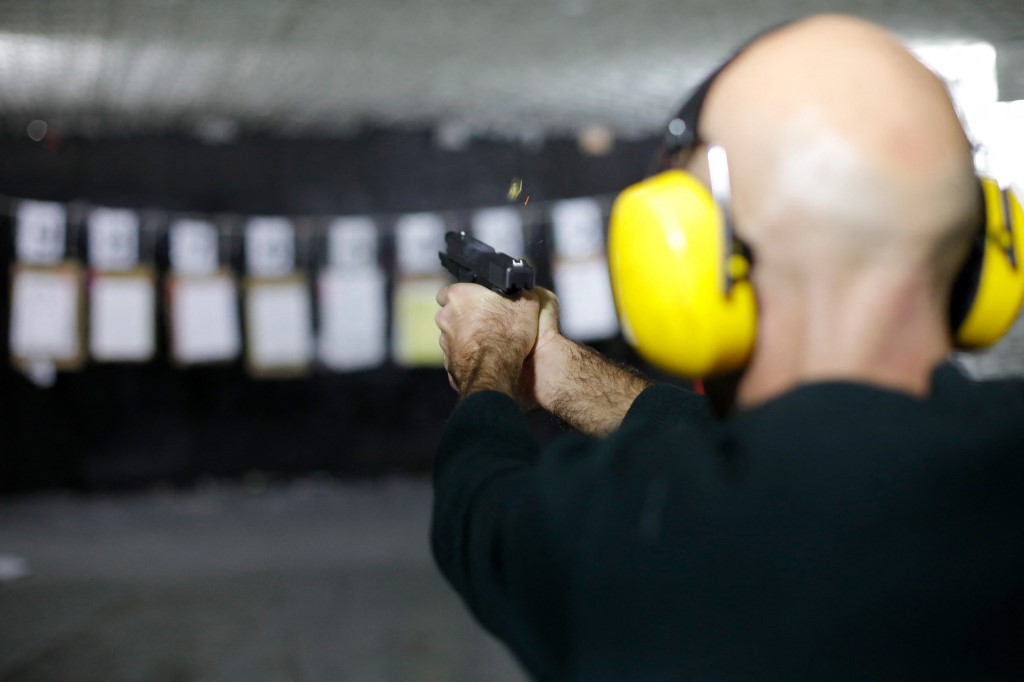 Shocked by Oct. 7 failures, Israelis rush to buy guns, with government  encouragement