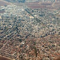 File: An aerial view of the city of Afula, September 2013. (Assaf Sagi, CC BY-SA 3.0, Wikimedia Commons)