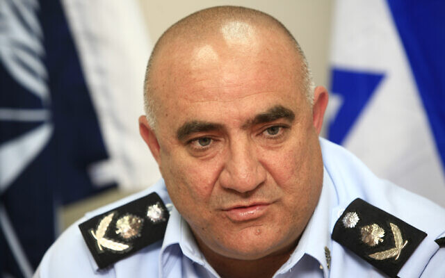 Then-police commissioner Moshe Karadi, March 2007. (Nati Shohat/Flash90)