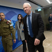 Defense Minister Yoav Gallant arrives for a weekly cabinet meeting at the Prime Minister's Office in Jerusalem on January 29, 2023. (Yonatan Sindel/Flash90)