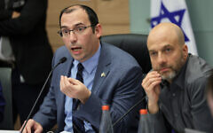Constitution Committee head MK Simcha Rothman leads its discussion in the Knesset, February 8, 2023. (Yonatan Sindel/Flash90)