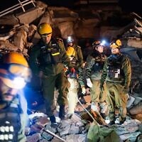 IDF search and rescue teams begin operating in a bid to find survivors after an earthquake in Turkey on February 7, 2023. (Israel Defense Forces)