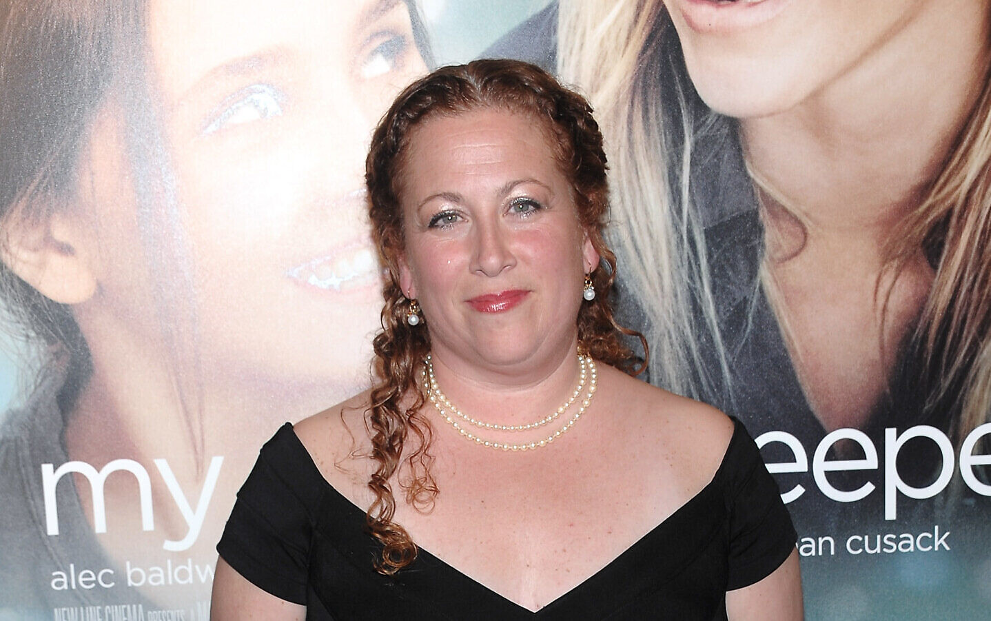 1438px x 901px - Jodi Picoult's Holocaust novel removed as Florida school district purges  libraries | The Times of Israel