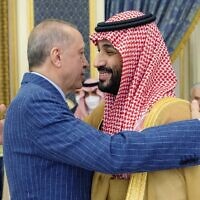 File: Turkish President Recep Tayyip Erdogan (left) hugs Saudi Arabia's Crown Prince Mohammed bin Salman before a meeting in Jeddah, Saudi Arabia, April 28, 2022. (Bandar Aljaloud/Saudi Royal Palace via AP)