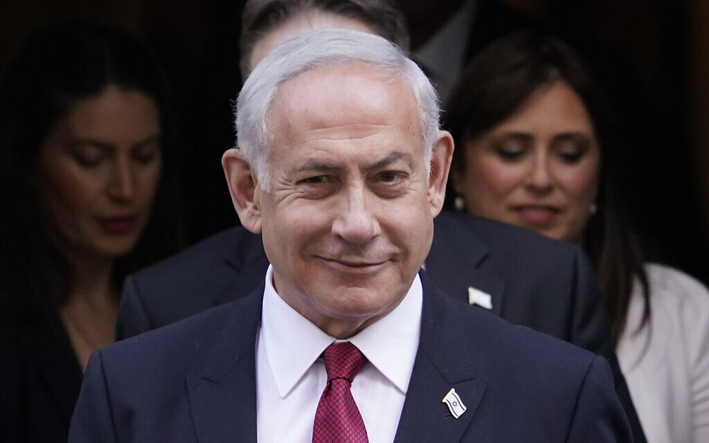 Prime Minister Benjamin Netanyahu leaves 10 Downing Street after a meeting with Britain's Prime Minister Rishi Sunak in London, March 24, 2023.(AP Photo/Alberto Pezzali)