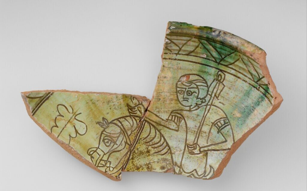 Fragment of a bowl with horse and rider, Byzantine, 1200-1268, terracotta with green glaze, Metropolitan Museum of Art, New York. (Courtesy)