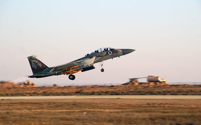 File: An IAF F-15I fighter jet takes off from the Hatzerim Airbase in southern Israel, during a pilots graduation ceremony, June 22, 2022. (Emanuel Fabian/Times of Israel)