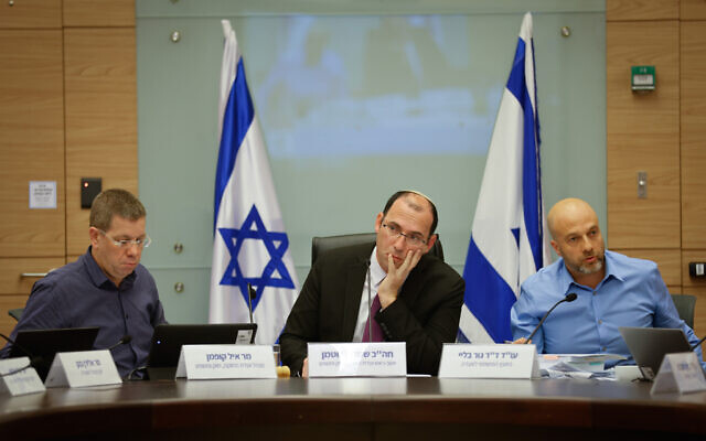 MK Simcha Rothman, leads a Constitution Committee meeting at the Knesset on March 5, 2023. (Erik Marmor/Flash90)