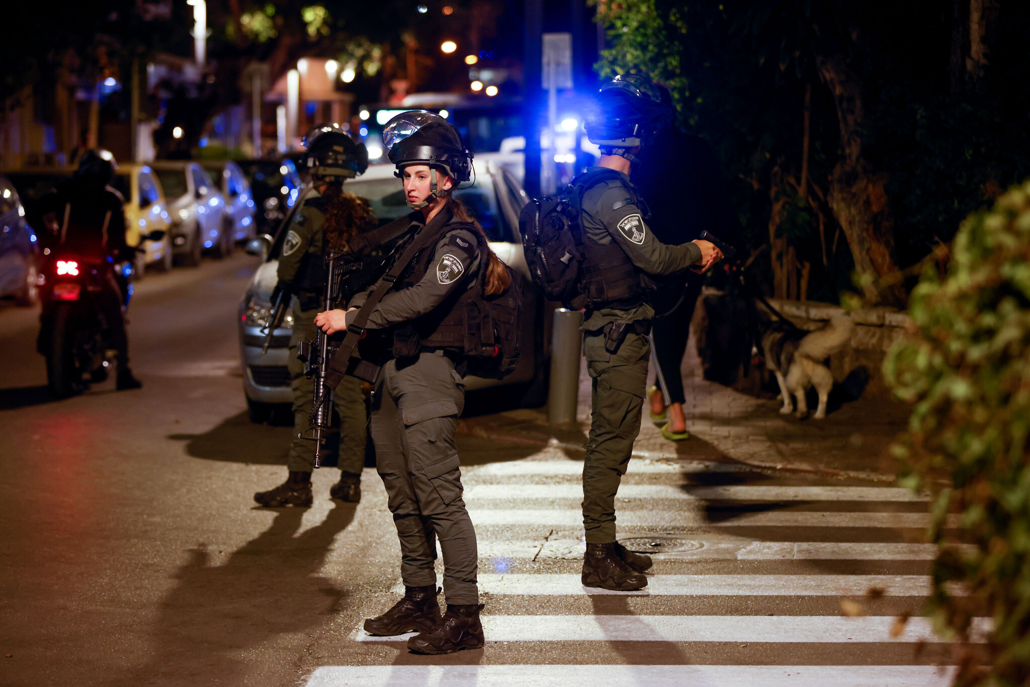 In aftermath of terror shooting, Tel Aviv mayor calls on