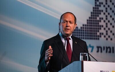 Economy Minister Nir Barkat speaks during a conference in Haifa, March 21, 2023. (Shir Torem/Flash90)