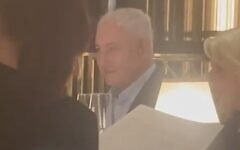 In a screenshot of social media video, Prime Minister Benjamin Netanyahu and his wife Sara are seen dining at Gordon Ramsey’s River Restaurant in London, March 24, 2023. (Twitter screenshot; used in accordance with Clause 27a of the Copyright Law)