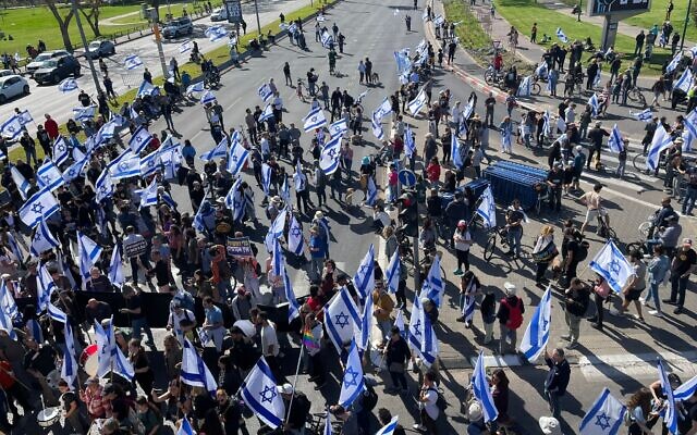 Protesters block a Tel Aviv thoroughfare during protests against the judicial overhaul, March 9, 2023 (Courtesy)