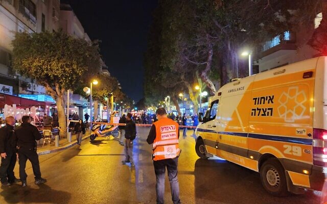 Medics at the scene of a shooting on Dizengoff Street in Tel Aviv, March 9, 2023. (United Hatzlah)