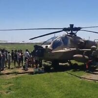 L'armée de l'air remet en service ses hélicoptères Apache - The Times of  Israël