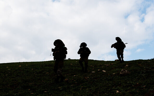 Illustrative: Golani Brigade soldiers during training in northern Israel, February 16, 2015. (Israel Defense Forces)