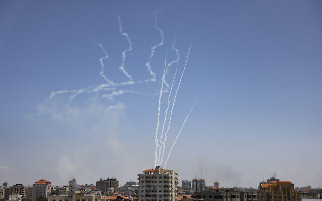 Rockets are fired from Gaza City toward Israel on May 13, 2023 (MOHAMMED ABED / AFP)