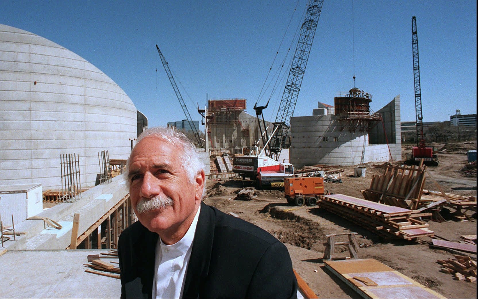 Israeli-Canadian architect Moshe Safdie's bright and green designs