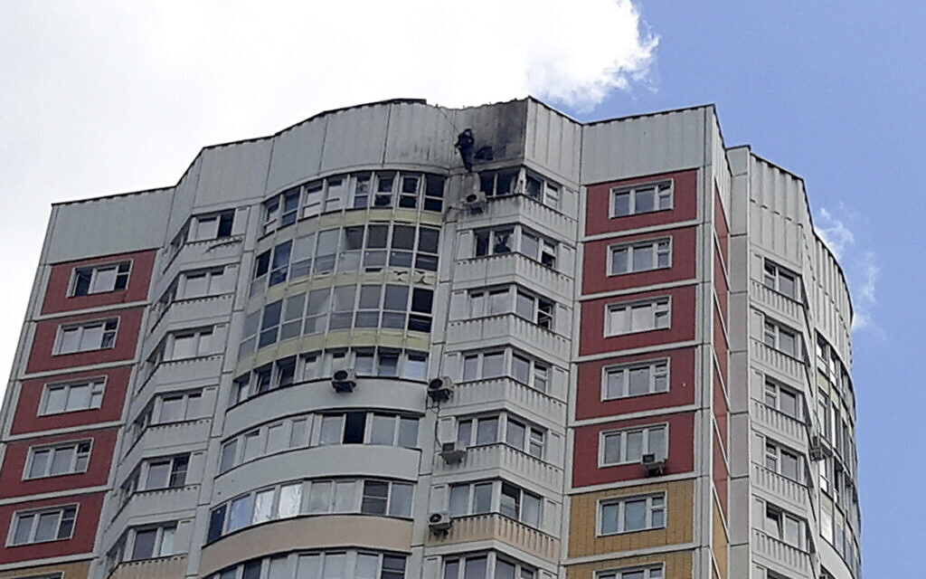 Putin wirft der Ukraine Panikmache vor, als Angriffsdrohnen Moskauer Hochhäuser angreifen