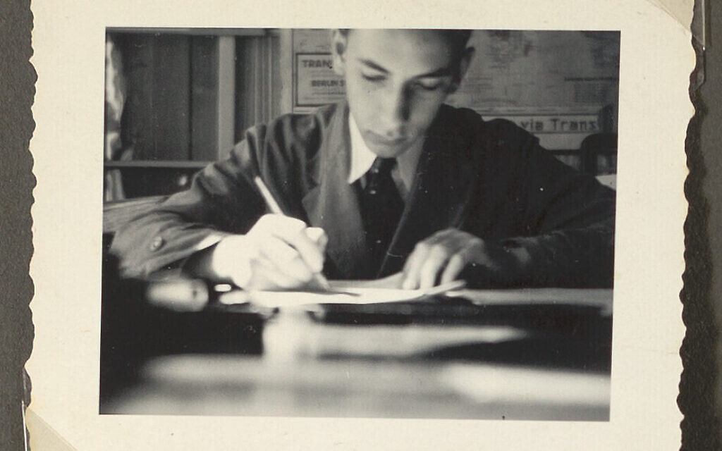 Friedel Jaffe working as a clerk in the Berlin office of Adler and Oppenheimer in 1936. (Courtesy Deborah Jaffe)