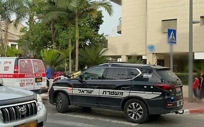 The scene of a suspected murder of a woman in her 50s at her apartment in the central city of Rishon Lezion, May 12, 2023. (Magen David Adom spokesperson)