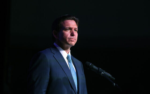 Florida Governor Ron DeSantis speaks to guests at the Republican Party of Marathon County Lincoln Day Dinner annual fundraiser in Rotschild, Wisconsin, May 6, 2023. (Scott Olson/Getty Images/AFP)