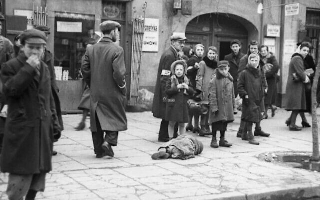 Germany created the Warsaw ghetto to imprison and starve more than 400,000 Jews during World War II. (Public domain)