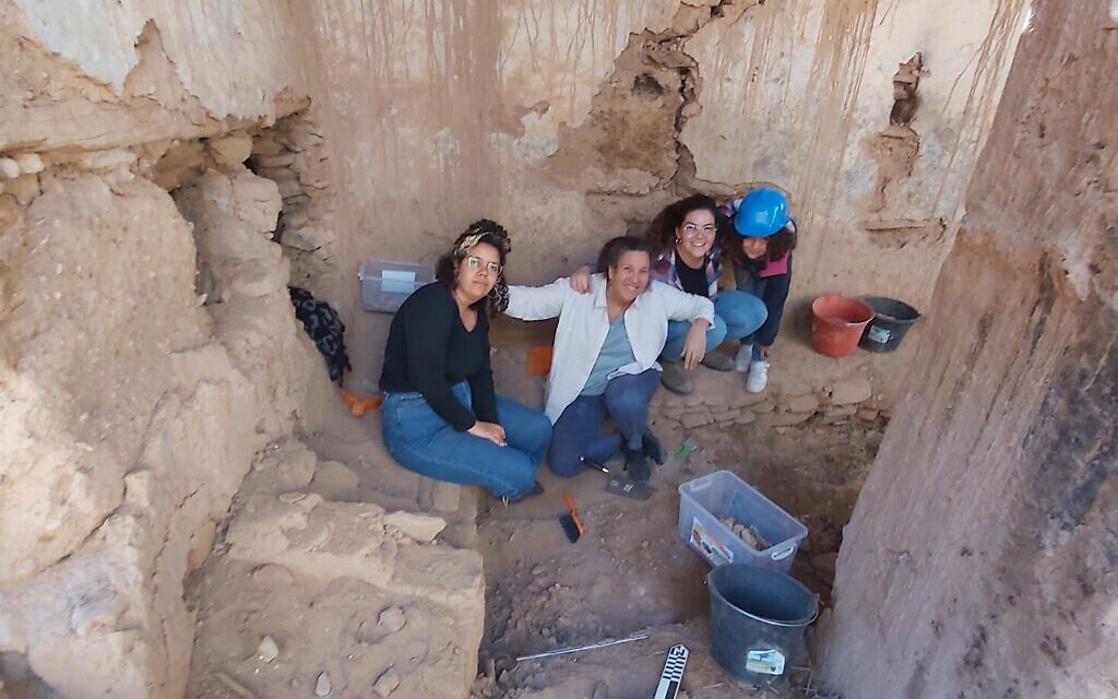 Orit Ouaknine-Yekutieli (center, white shirt) excavates the synagogue in Tamanart, Morocco, in November 2021 with her daughter Shoham (left), student Adi Gura, and Mona Naji-Goeury, daughter of researchers Salima Naji and  David Goeury. (Courtesy Orit Ouaknine-Yekutieli/Yuval Yekutieli)