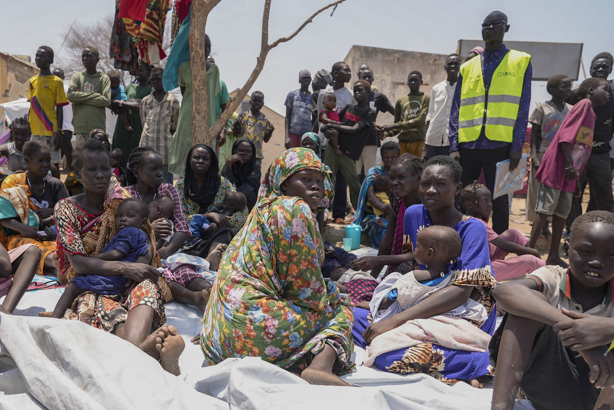 Un Says 2 Million Displaced In Sudan Since Beginning Of Conflict In April The Times Of Israel