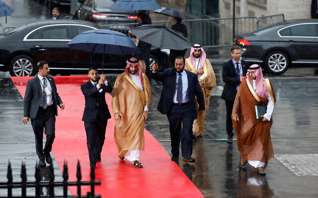 Saudi Crown Prince Mohammed bin Salman, center, arrives at the New Global Financial summit in Paris, June 22, 2023 (Ludovic Marin, Pool via AP)