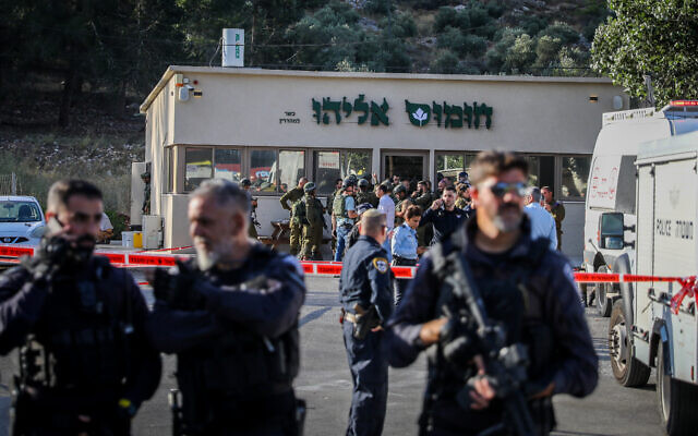 Israeli security forces at the scene of a shooting attack near the West Bank settlement of Eli, June 20, 2023. (Flash90)