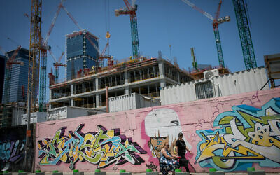 Illustrative: A construction site in Tel Aviv, June 27, 2023. (Miriam Alster/FLASH90)
