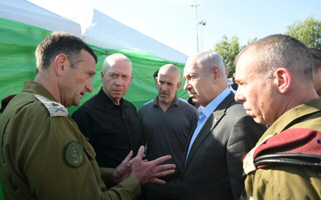 Prime Minister Benjamin Netanyahu (second from right) attends a security briefing during an IDF operation in Jenin on July 3, 2023. At left is IDF Chief of Staff Herzi Halevi, and next to him is Defense Minister Yoav Gallant. Ronen Bar, head of the Shin Bet is at center. (Amos Ben Gershom/GPO)