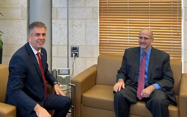 Foreign Minister Eli Cohen (left) meets with Dan Shapiro, the new US envoy on the Abraham Accords, in Jerusalem on July 30, 2023. (Courtesy)