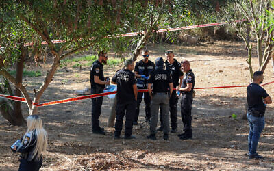 Police at the scene where a man shot his adopted son in Maccabim, on July 14, 2023. (Jonathan Shaul/Flash90)