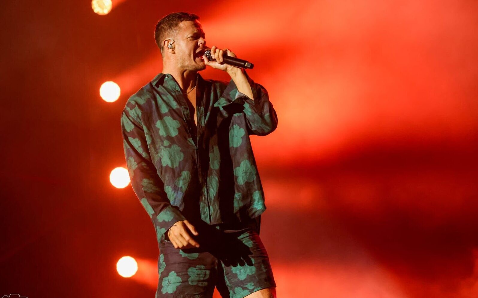 Imagine Dragons has sold-out show, addresses mental health – The