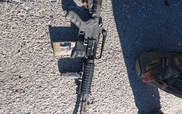 This handout photo shows a rifle that was seized from a cell of Palestinians that allegedly set out from Jenin to carry out an attack before being killed by Israeli troops, August 6, 2023. (Israel Defense Forces) This handout photo shows a rifle that was seized from a cell of Palestinians that allegedly set out from Jenin to carry out an attack before being killed by Israeli troops, August 6, 2023. (Israel Defense Forces)
