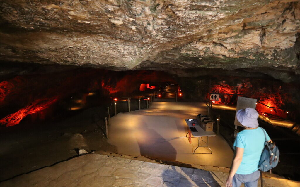 A multimedia production in Zedekiah's Cave in Jerusalem, August 2023. (Shmuel Bar-Am)