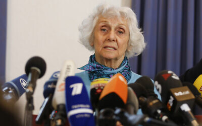 Auschwitz survivor Eva Pusztai-Fahidi from Budapest, Hungary, attends a news conference organized by the International Auschwitz Committee on the eve of a trail against SS guard Oskar Groening in Lueneburg, northern Germany, April 20, 2015. (Markus Schreiber/AP)