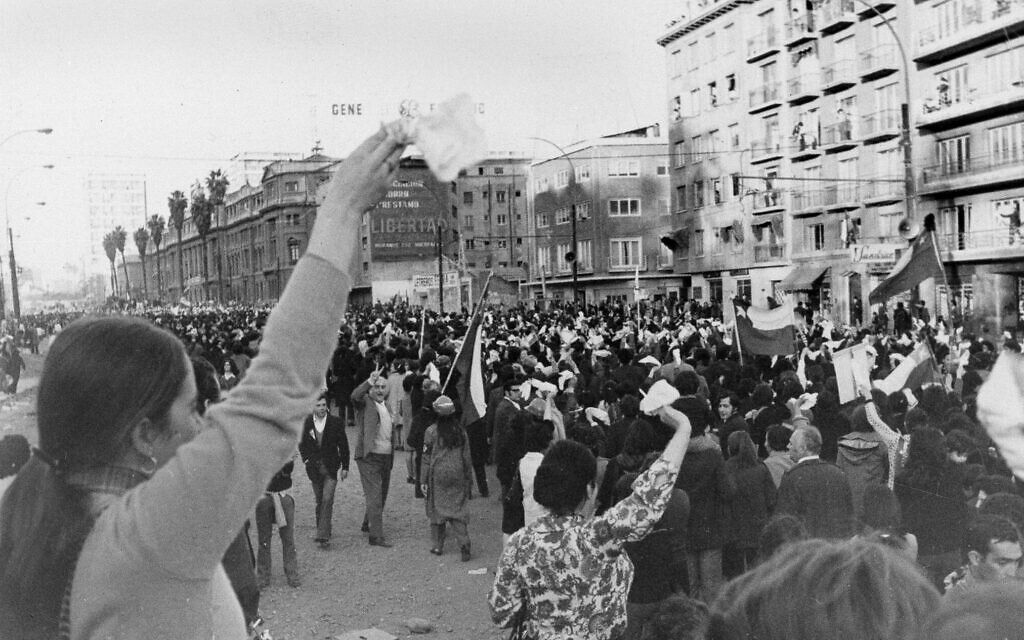 Anti-Marxist women wave white handkerchiefs in Santiago, Chile, September 5, 1973, as they demand the resignation of president Salvador Allende.  (AP Photo)