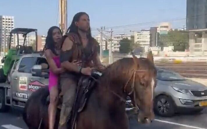 Horse Riding Xxx Video - Children's TV stars horse around on Tel Aviv highway | The Times of Israel