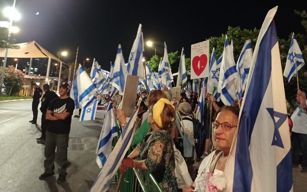 Anti-judicial overhaul protesters in Maale Adumim. (Courtesy)