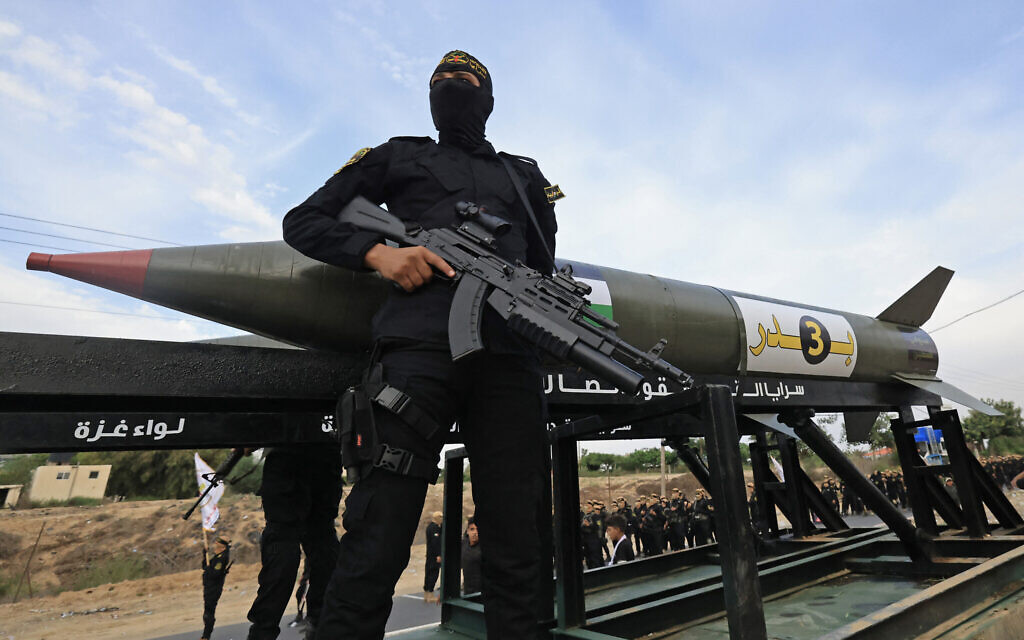 Islamic Jihad flaunts rocket arsenal at 36th anniversary parade in Gaza