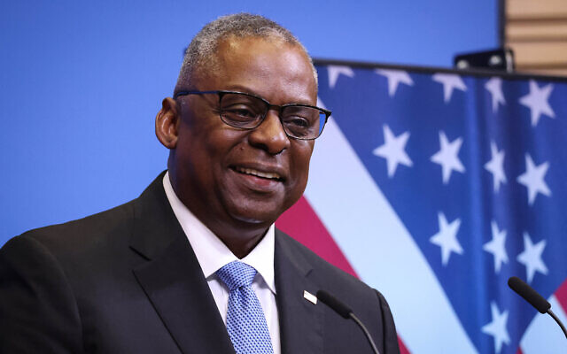US Defense Secretary Lloyd Austin gives a press conference during the NATO Council Defense Ministers Session at the NATO headquarters in Brussels on October 12, 2023. (SIMON WOHLFAHRT / AFP)