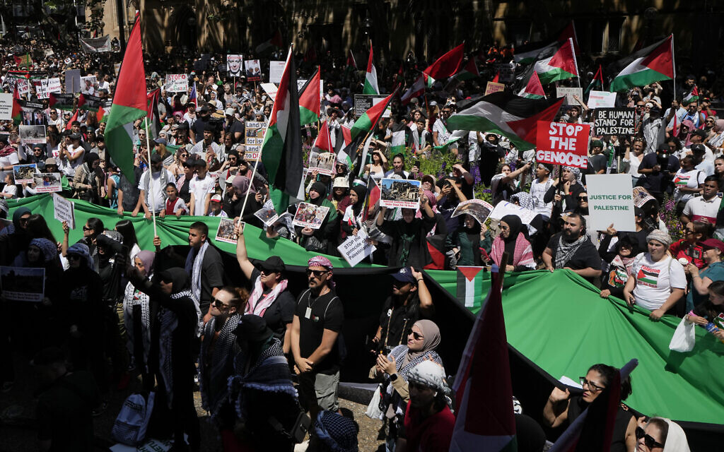People gather during a pro-Palestinian rally in Sydney, Saturday, Oct. 21, 2023. (AP/Rick Rycroft)