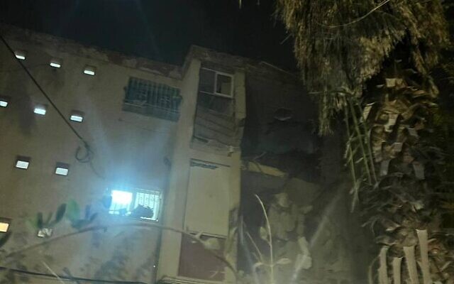 An apartment in Rishon Lezion struck by a Gaza rocket on October 25, 2023. (Courtesy, used in accordance with Clause 27a of the Copyright Law)
